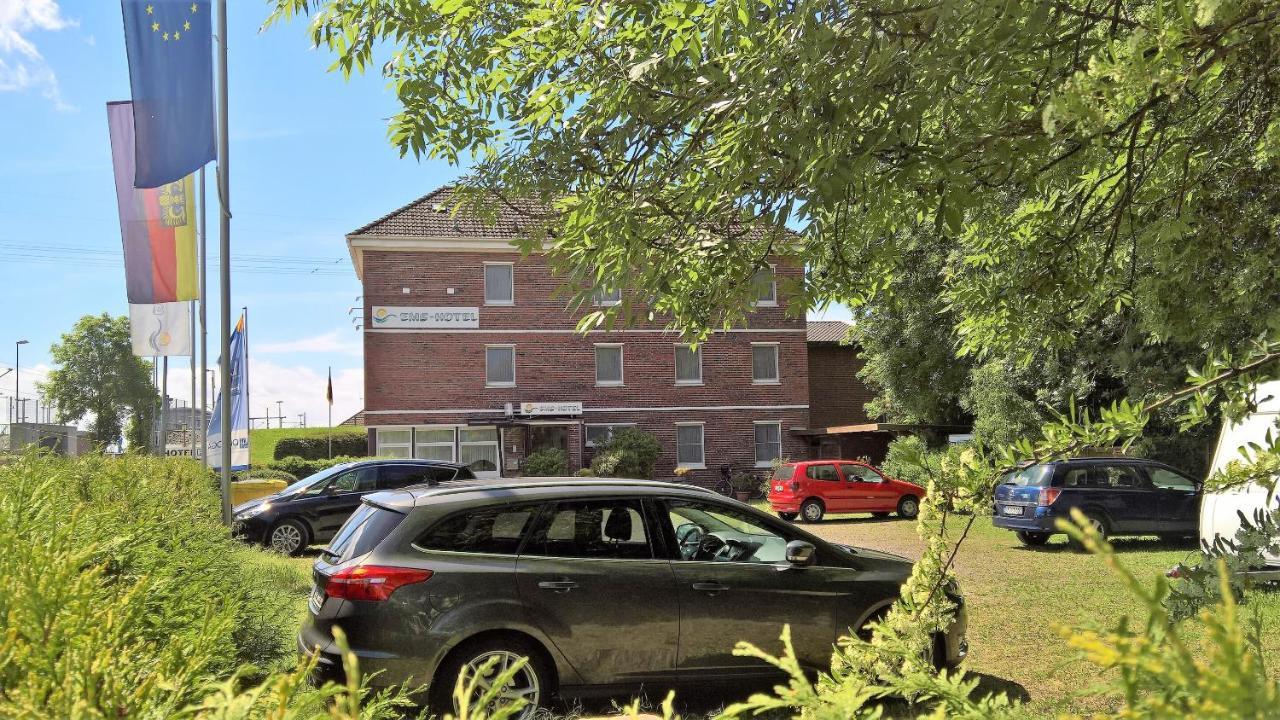 Ems-Hotel Emden Exterior photo